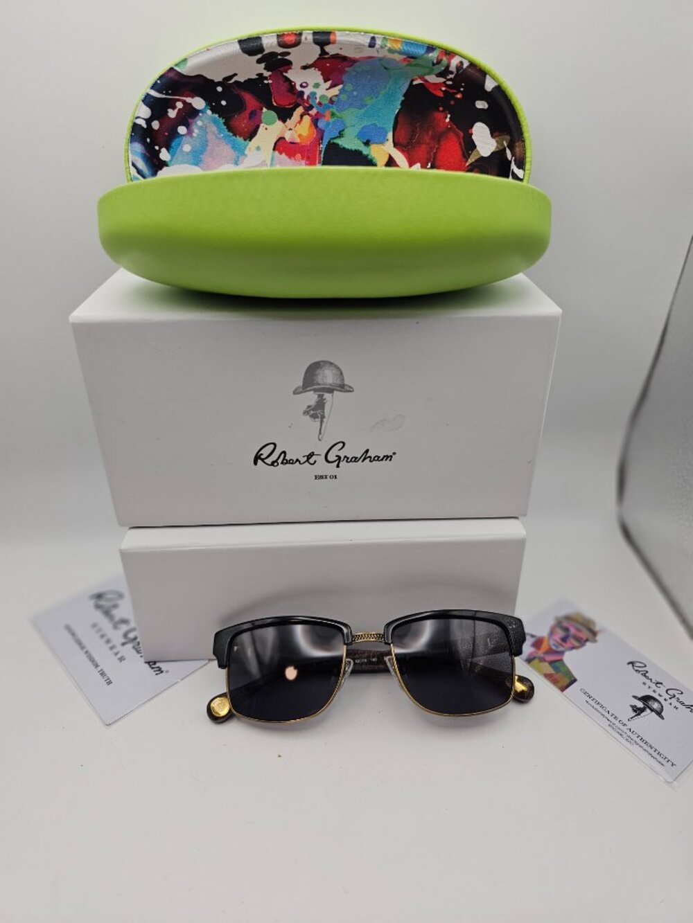 Robert Graham “Jackson” Sunglasses – Black Frame, Grey Lenses – Full Set - NIB - Picture 8 of 10
